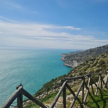 Сasa de vacaciones Le Di Chri Mattinata